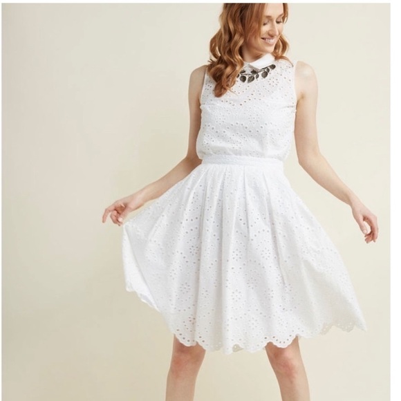 ModCloth White Lace Eyelet A-Line Skirt 1X - Picture 4 of 9